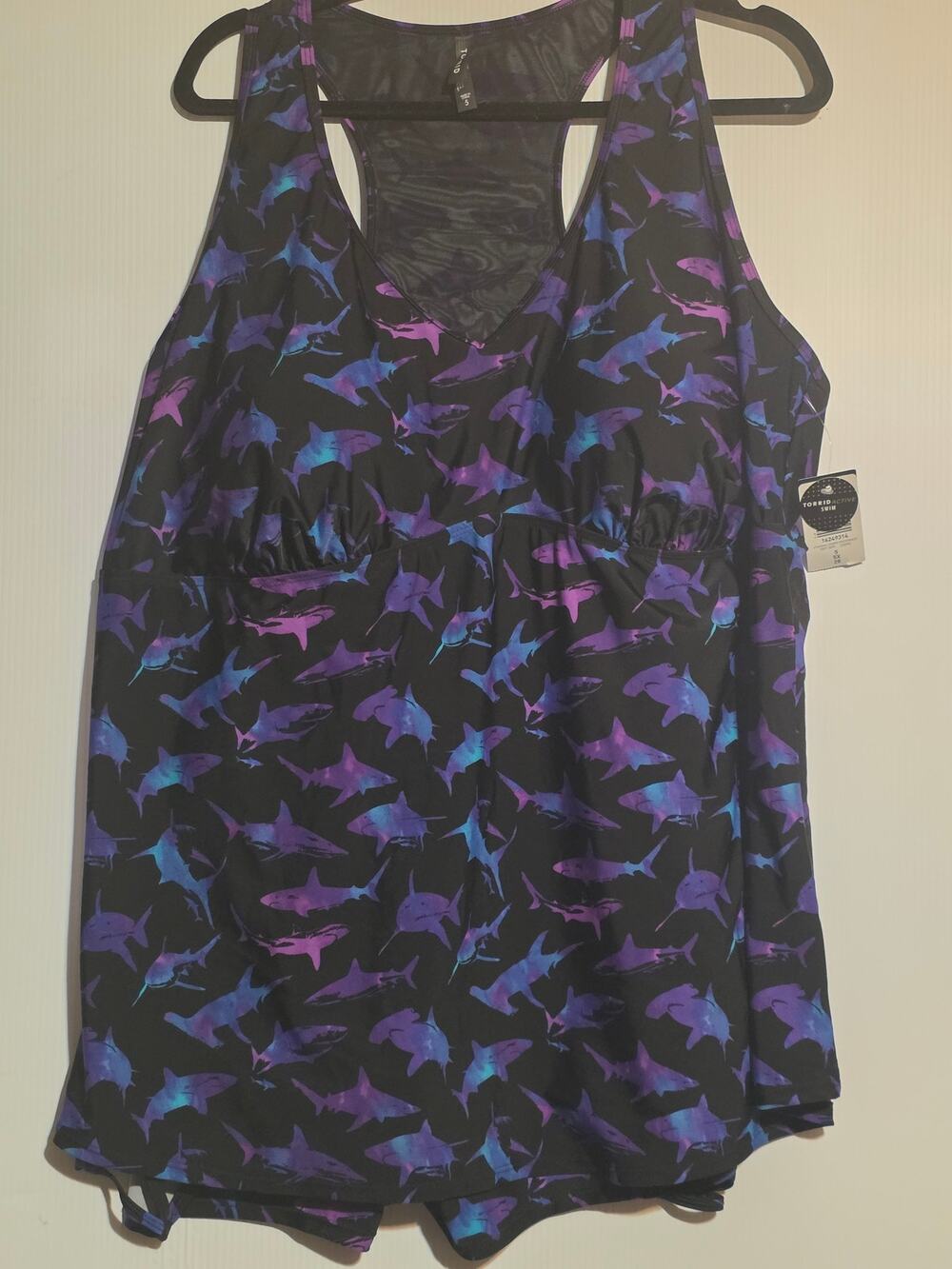 NWT Torrid Active Swim 5X 28 Shark Print Tankini & Swim Shorts 2pc Set